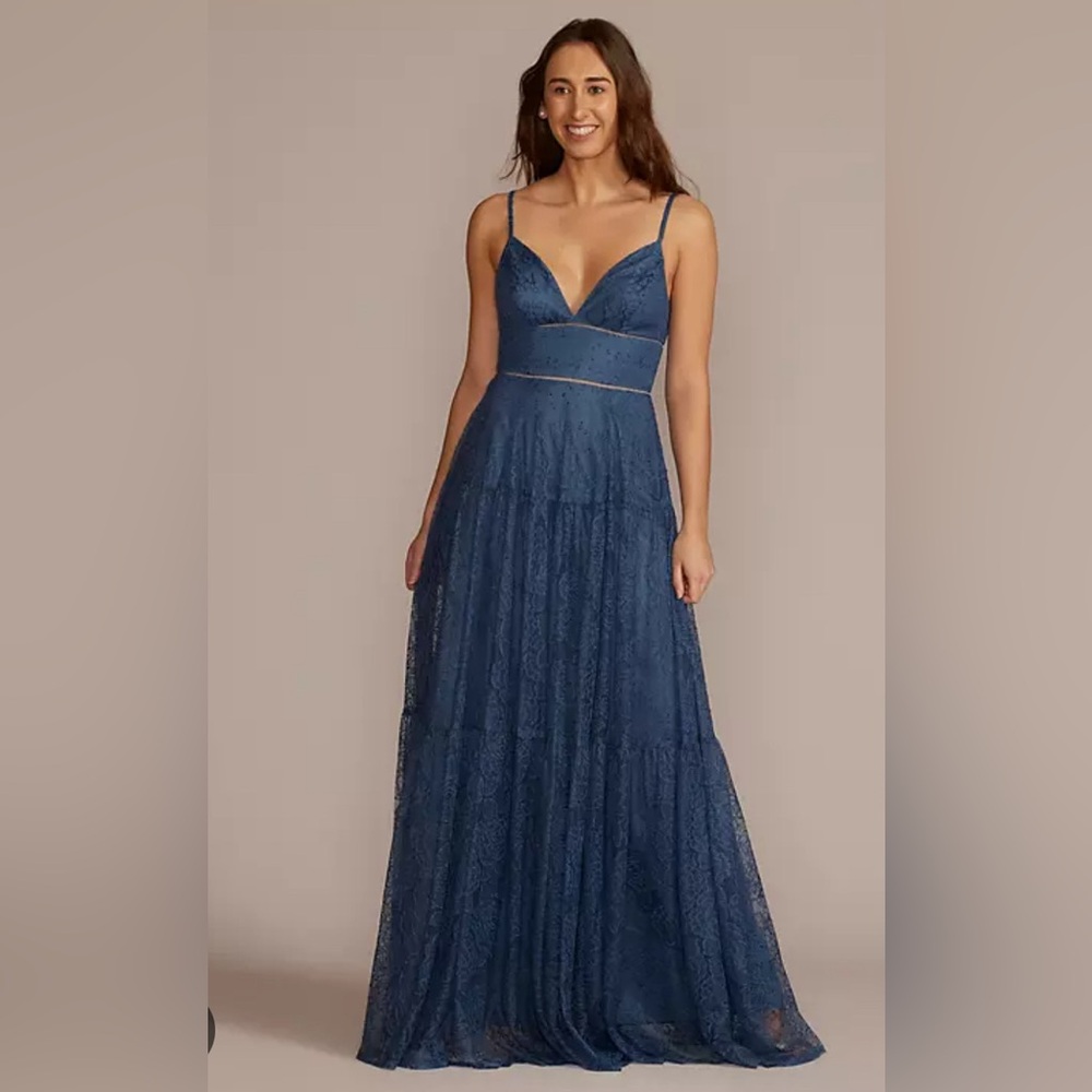 DAVIDS BRIDAL! dusty blue, pretty dress! Size 6!